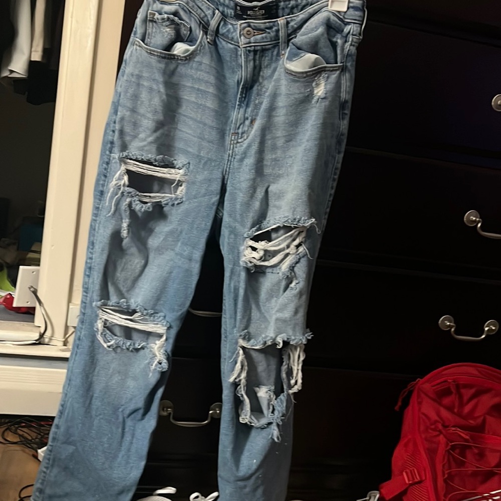 Hollister Striaght Leg Jeans